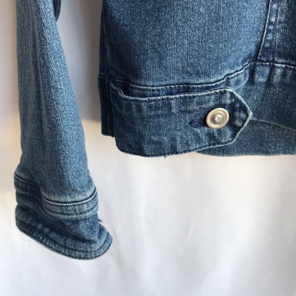 AMI denim blue jean jacket with ruffle detailing, L - Picture 8 of 11